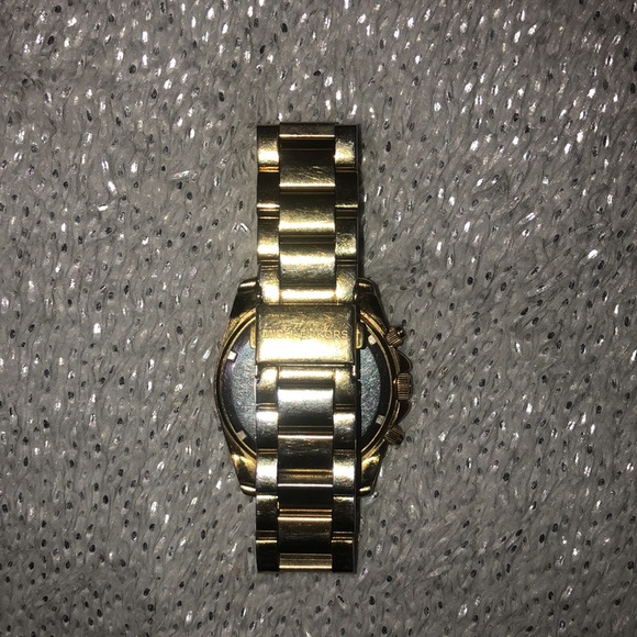 Micheal Kors gold watch jewelry women accessories MK - Picture 3 of 5